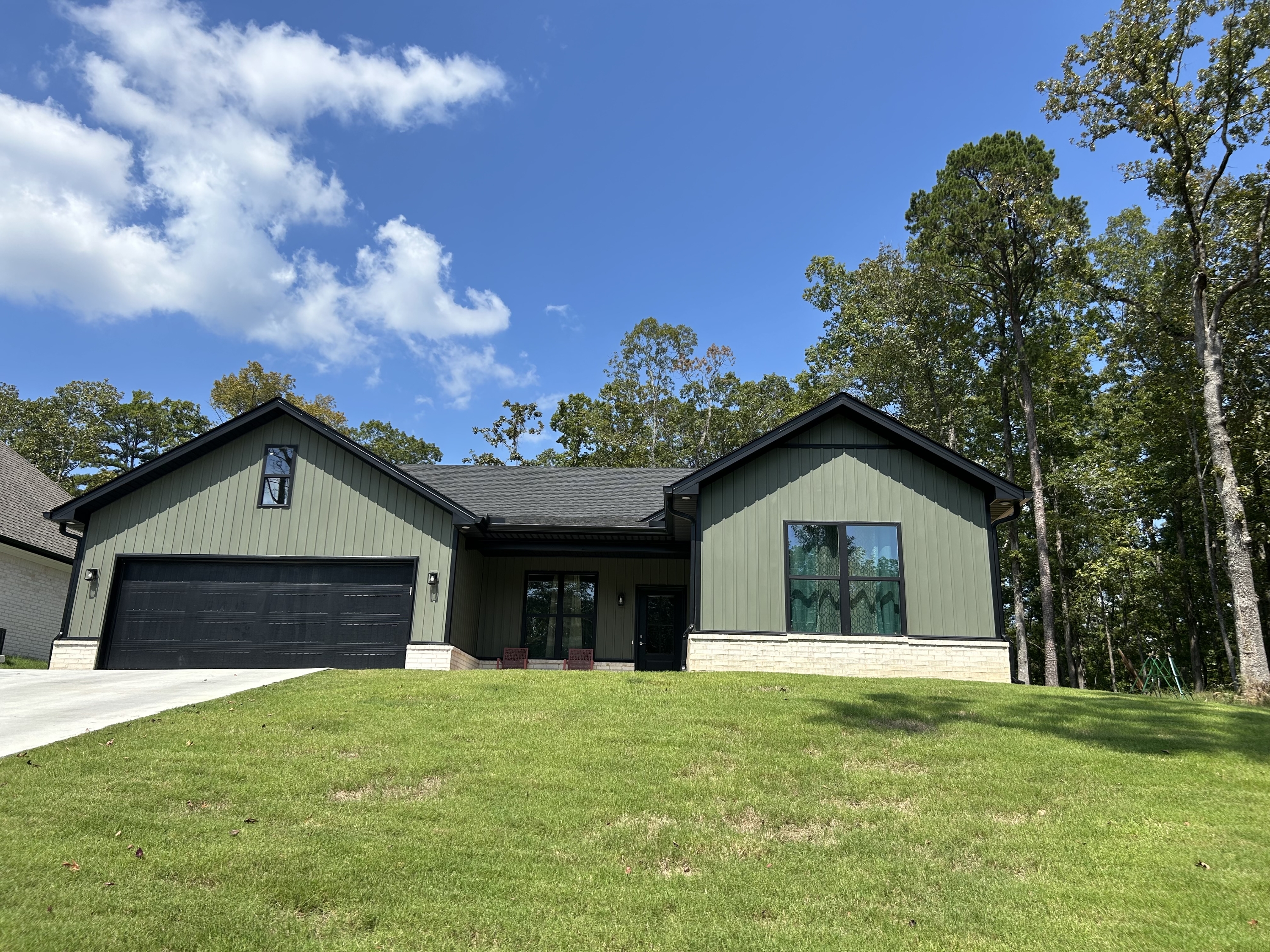 210 Diamondhead Drive