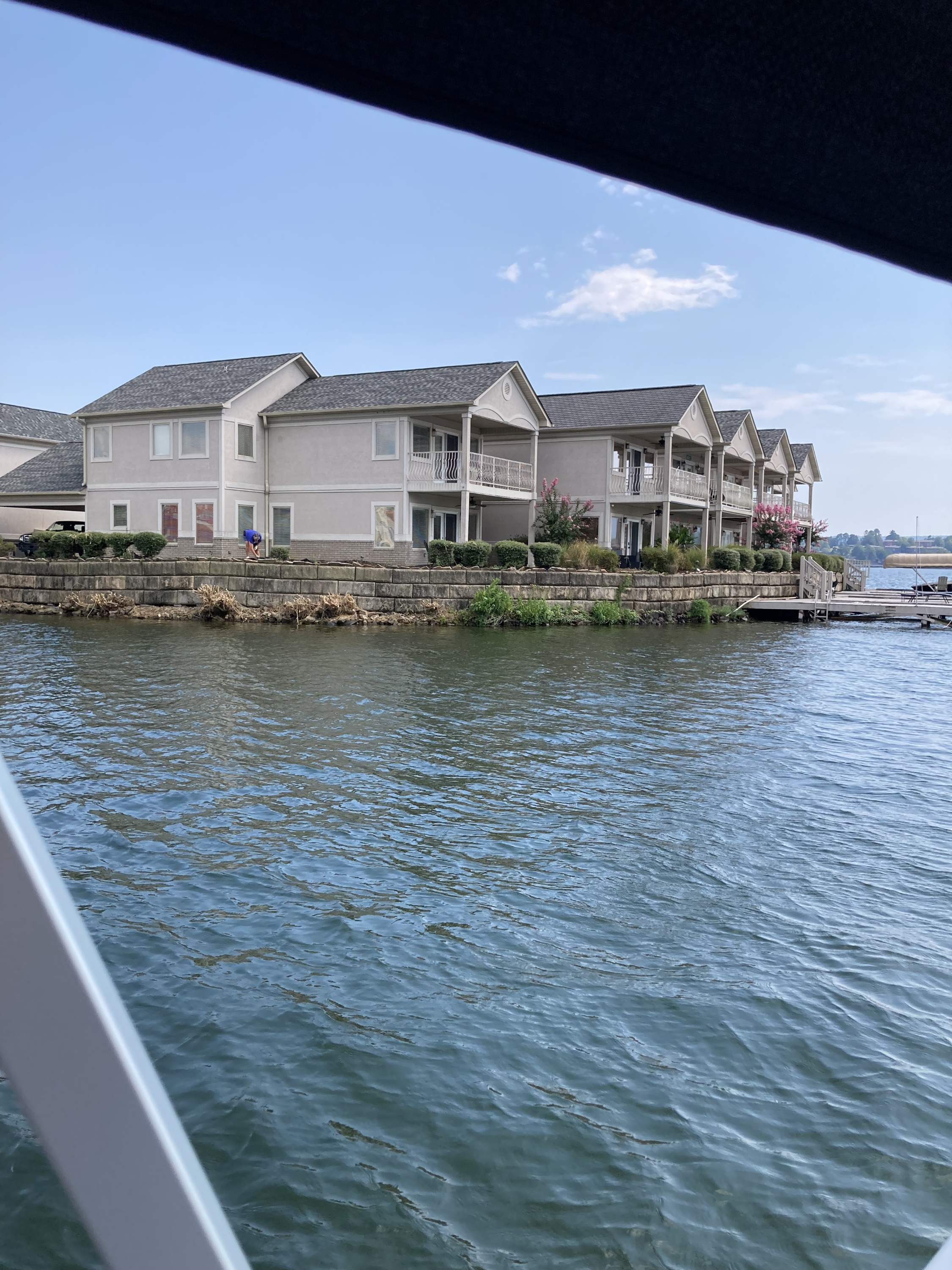 188 Villa Point - 1